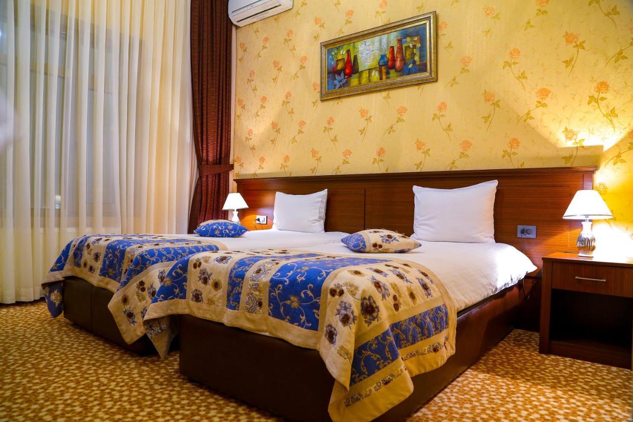 Central Park Baku Ngoại thất bức ảnh