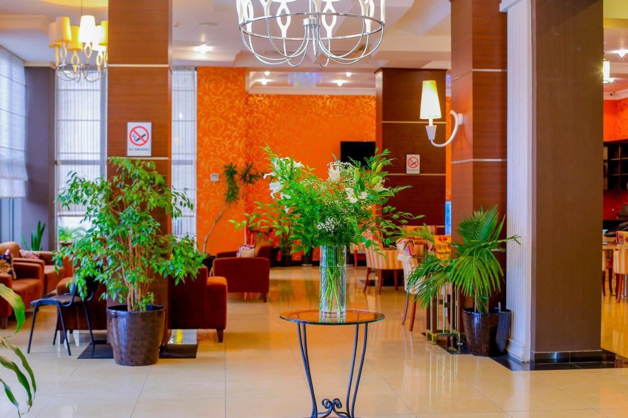 Central Park Baku Ngoại thất bức ảnh